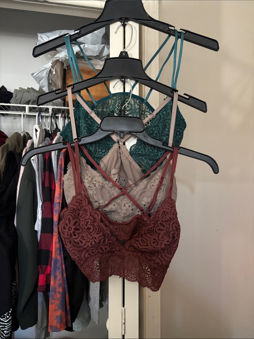 3 Bralettes